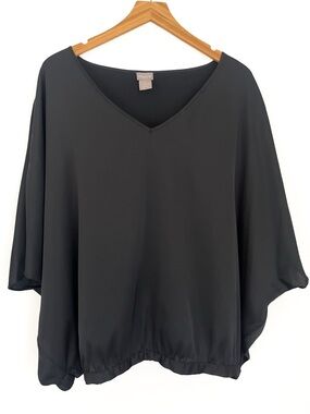 Chico’s Batwing Gathered Hem Blouse Size 12/14 Black